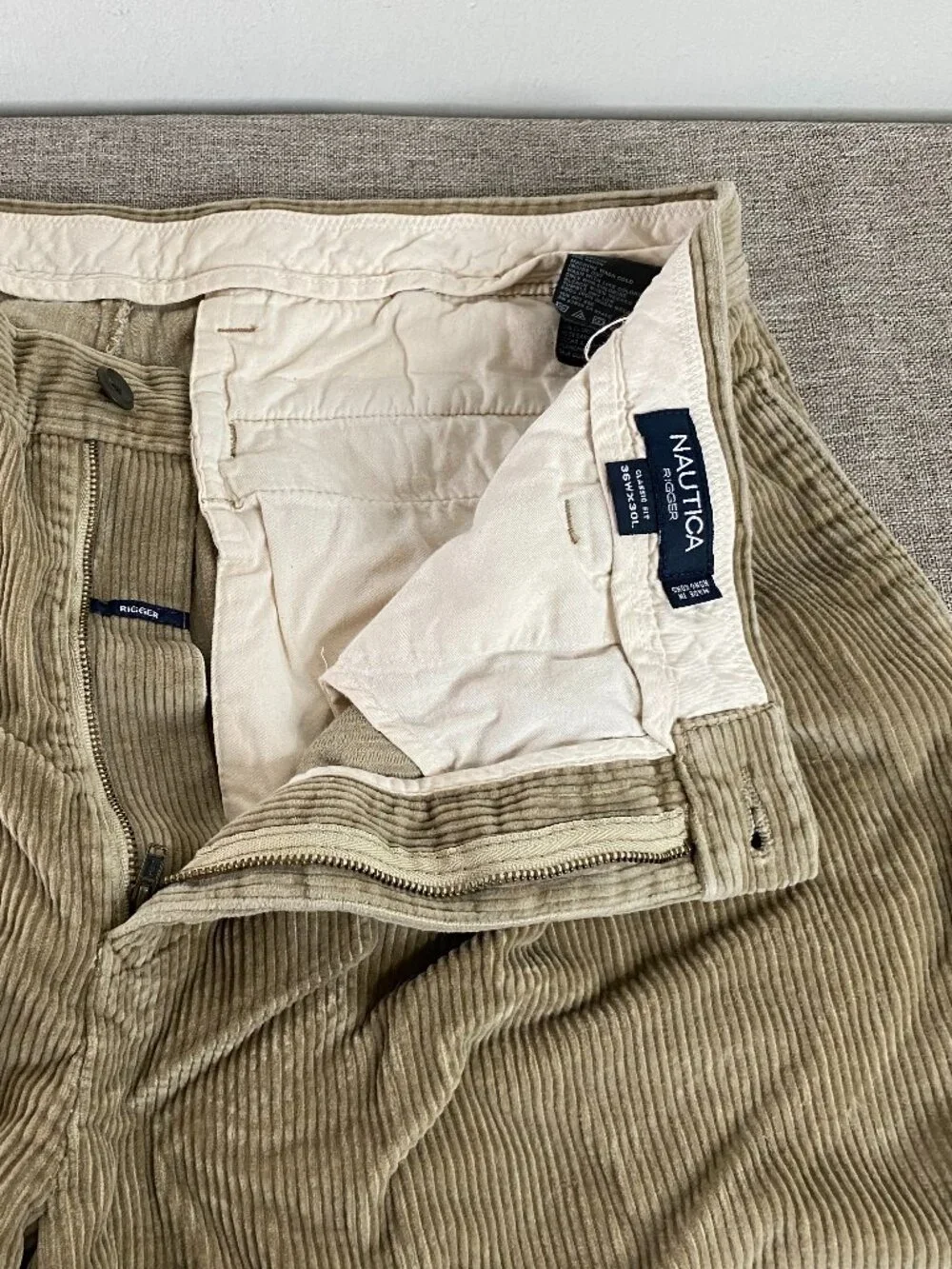 VTG Nautica Rigger Classic Fit Corduroy Dress Pants Men's 36 x 30 Mid Rise Brown